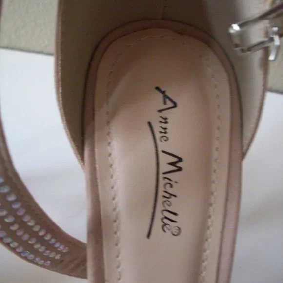 Anne Michelle size 8 tan faux suede rhinestone heels - Picture 7 of 10
